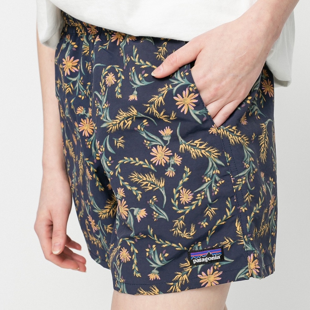 Patagonia Women's Baggies Shorts - 5" Shorts - 2 for 1 deal